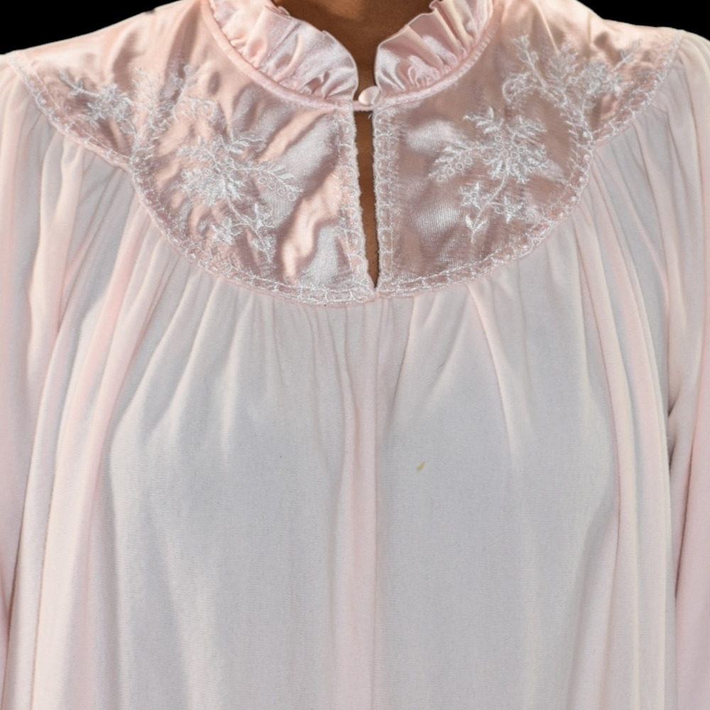 Vintage Flannel Gown Pink Blush Pastel Nightgown Prairie Country Modest Medium